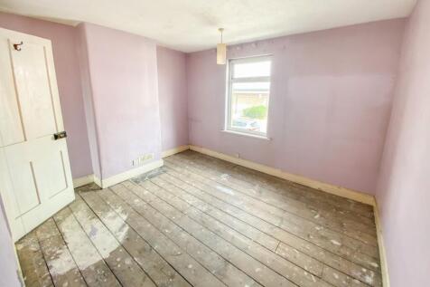 311 Cheney Manor Road, Swindon, SN2 2PE