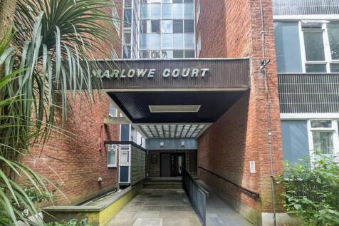 7 Marlowe Court, Lymer Avenue, Dulwich, London SE19 1LP