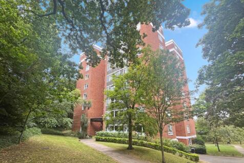7 Marlowe Court, Lymer Avenue, Dulwich, London SE19 1LP