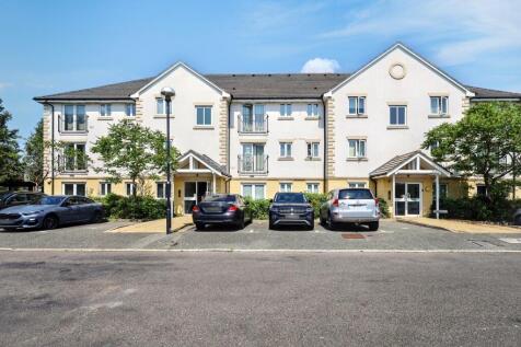 11 Celandine Grove, Southgate, London, N14 4BP