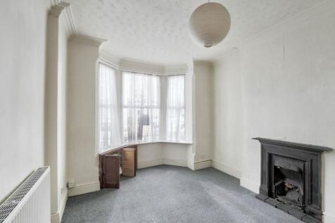 121 Radford Boulevard, Nottingham NG7 3BS