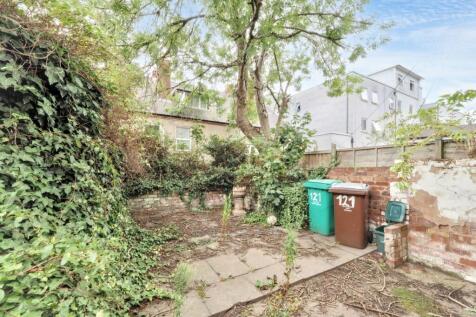 121 Radford Boulevard, Nottingham NG7 3BS