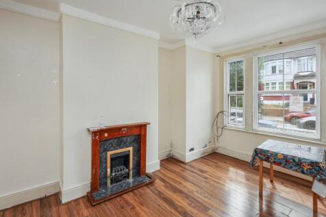 Flat A &amp; Flat B, 109 Tottenhall Road, Palmers Green, London N13 6JA