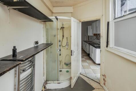 Flat A &amp; Flat B, 109 Tottenhall Road, Palmers Green, London N13 6JA