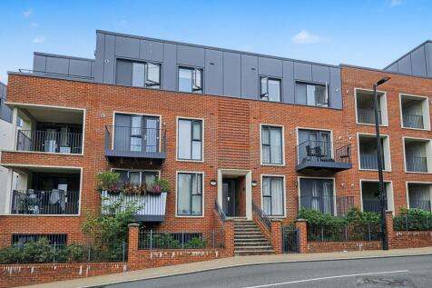 56 Suffield Lodge, Suffield Hill, High Wycombe, Buckinghamshire, HP11 2FR