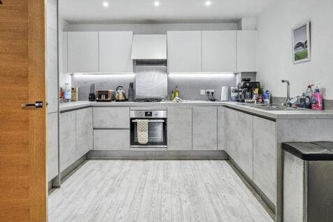 56 Suffield Lodge, Suffield Hill, High Wycombe, Buckinghamshire, HP11 2FR