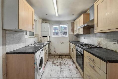 62 Cavendish Road, Edmonton, London N18 2LS