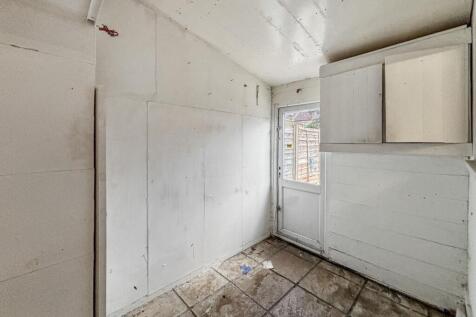 62 Cavendish Road, Edmonton, London N18 2LS