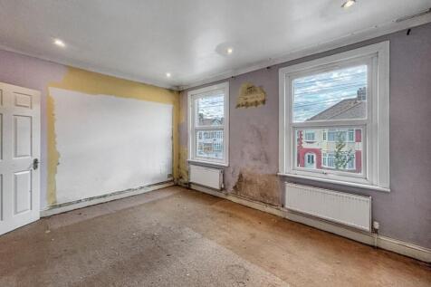 62 Cavendish Road, Edmonton, London N18 2LS