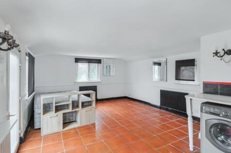 53 Fortescue Road, Poole, Dorset, BH12 2LH