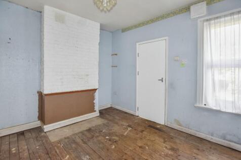 21 Athol Road, Erith, Kent, DA8 1PT