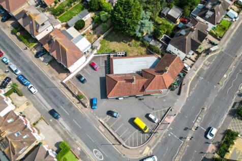 Co-Op, Old Shoreham Rd,  Hove BN3 7EB