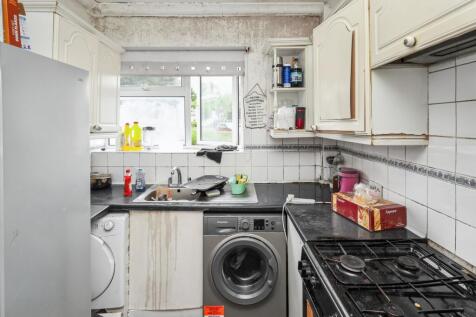 34 Stevens Road, Dagenham, Essex, RM8 2QR
