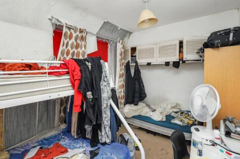 34 Stevens Road, Dagenham, Essex, RM8 2QR