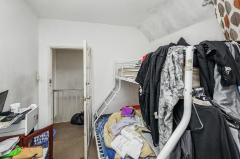 34 Stevens Road, Dagenham, Essex, RM8 2QR