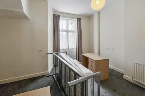 96 Ritherdon Road, Tooting, London SW17 8QQ