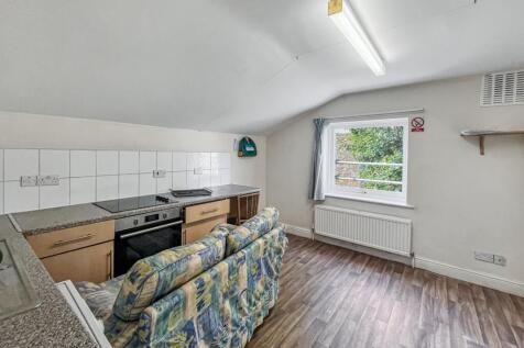 98 Ritherdon Road, Tooting, London SW17 8QQ