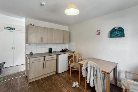 98 Ritherdon Road, Tooting, London SW17 8QQ