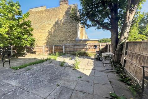 98 Ritherdon Road, Tooting, London SW17 8QQ