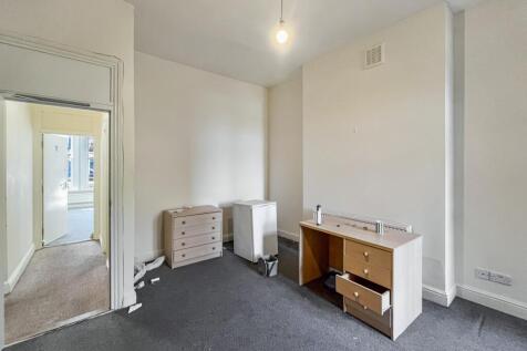 98 Ritherdon Road, Tooting, London SW17 8QQ