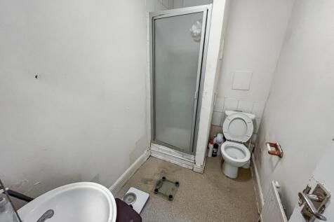 98 Ritherdon Road, Tooting, London SW17 8QQ