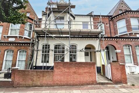 98 Ritherdon Road, Tooting, London SW17 8QQ