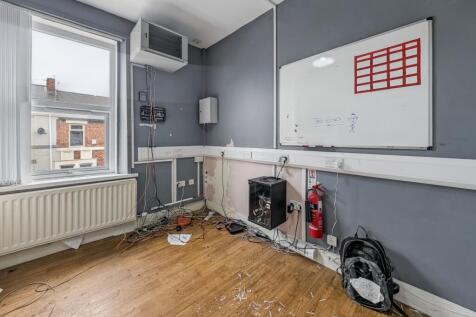 2 Poplar Crescent, Bensham, Gateshead, Tyne &amp; Wear, NE8 1QD