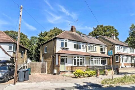 51 Greenview Avenue, Croydon, CR0 7QW
