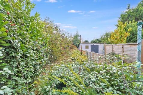 7 Oldfield Road, Westbury, Wiltshire BA13 3LA