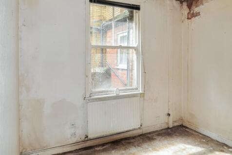 Flat 2, 67 King Street, Southport, Merseyside, PR8 1LG