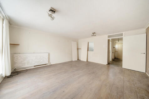 43 Clayponds Lane, Brentford, TW8 0BN