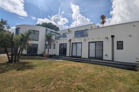 27 Crowsport, Hamble, Hampshire, SO31 4HG