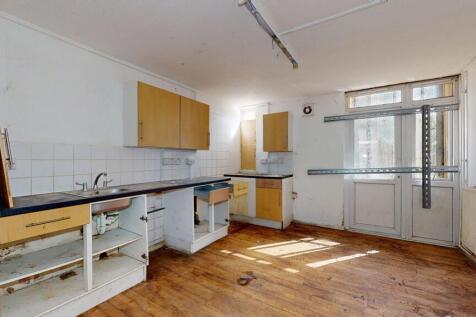 48 Tawney Road, Thamesmead, London, SE28 8EF