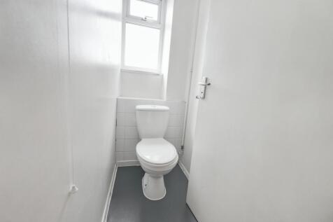 71 Downfield Road, Cheshunt, Hertfordshire, EN8 8SR