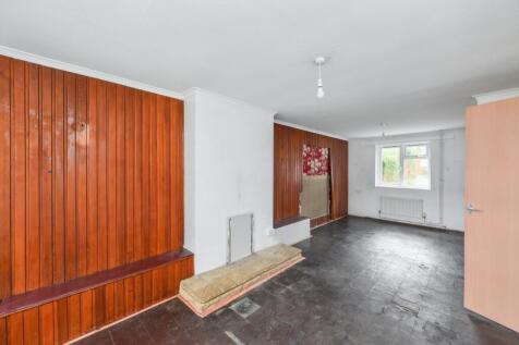 71 Downfield Road, Cheshunt, Hertfordshire, EN8 8SR