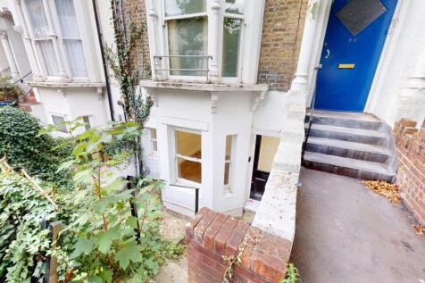 Flat A, 98 Brooke Road, Stoke Newington, London, N16 7RT