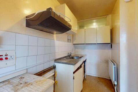 Flat 39, Hanger View Way, Acton, London, W3 0EY