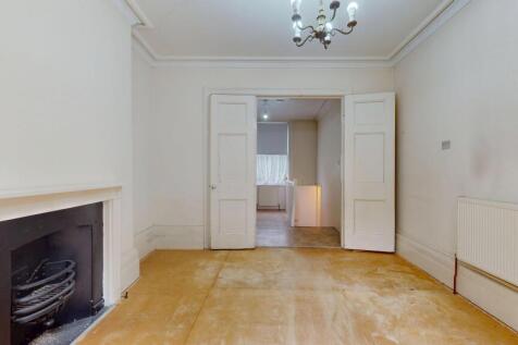 Flat A, 19 Canonbury Grove, Islington, London, N1 2HR