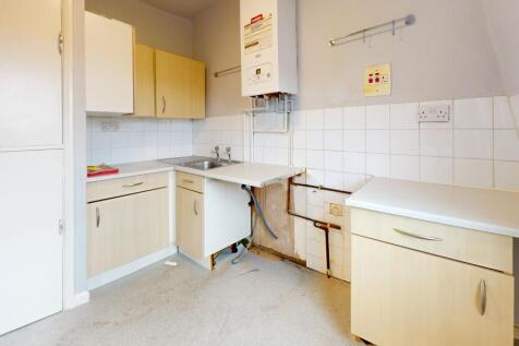 Flat D, 220 Liverpool Road, Islington, London, N1 1LE