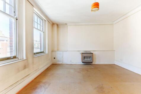 Flat 23 Russell Chambers, Bury Place, Bloomsbury, London WC1A 2JU