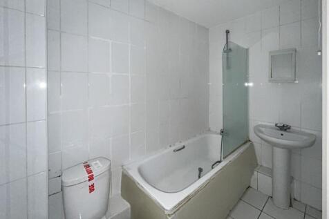 Flat 6 Lapidge House, 5 Coombe Road, Kingston Upon Thames, Surrey KT2 7AB