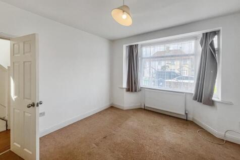 67 Long Drive, Greenford, UB6 8NA
