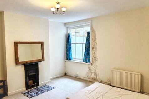 43a Cambridge Road, Southend-on-Sea, Essex, SS1 1ET