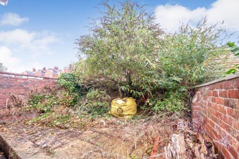 126 Pinhoe Road, Exeter EX4 7HJ
