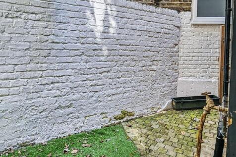 Flat 1, 3 Becklow Road, Shepherds Bush, London W12 9ER