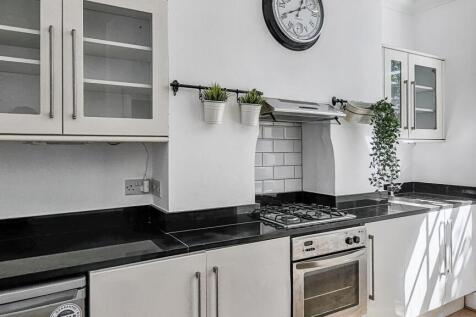 Flat 1, 3 Becklow Road, Shepherds Bush, London W12 9ER