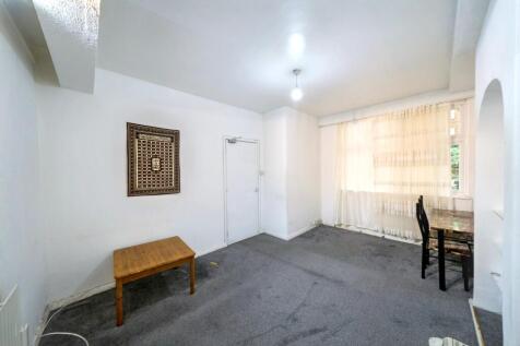 Flat 3, Bevan House, Boswell Street, Holborn, WC1N 3BT