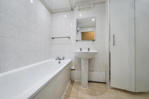 Flat 3, Bevan House, Boswell Street, Holborn, WC1N 3BT
