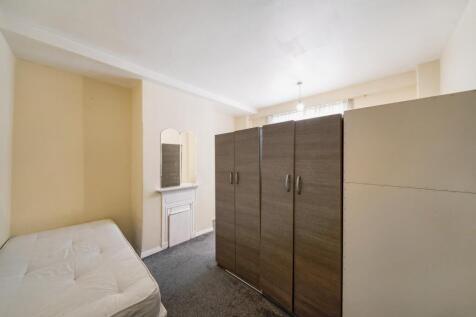 Flat 3, Bevan House, Boswell Street, Holborn, WC1N 3BT