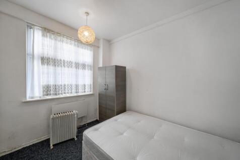 Flat 3, Bevan House, Boswell Street, Holborn, WC1N 3BT